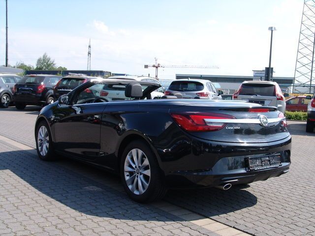 Gebraucht Opel Cascada Innovation 165 PS (121 kW) 2014 Schwarz metallic Cabrio