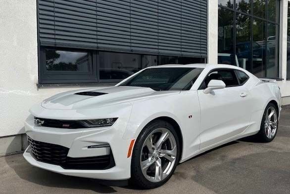 Weiß Neu 2024 Chevrolet Camaro SS Coupé | 59.900 € (Fairer Preis) - Bild 1/4