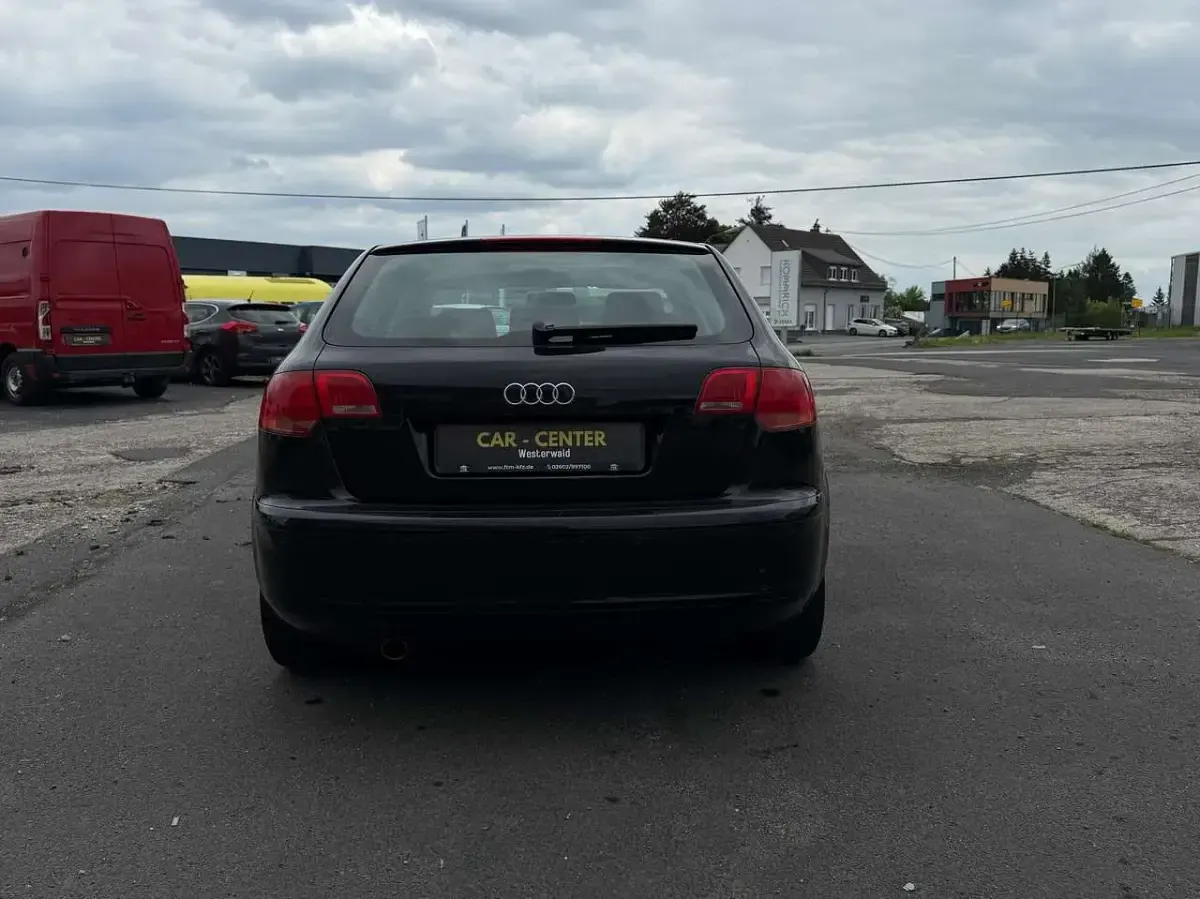 Gebraucht Audi A3 Ambition 116 PS (85 kW) 2006 Phantomschwarz perleffekt Kleinwagen