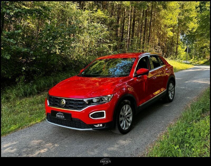 Rot Gebraucht 2021 VW T-Roc Sport SUV | 22.500 € (Superpreis) - Bild 1/4