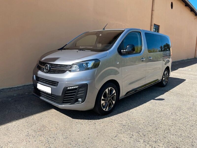 Grau Gebraucht 2022 Opel Zafira Life Van | 31.990 € (Guter Preis) - Bild 1/4