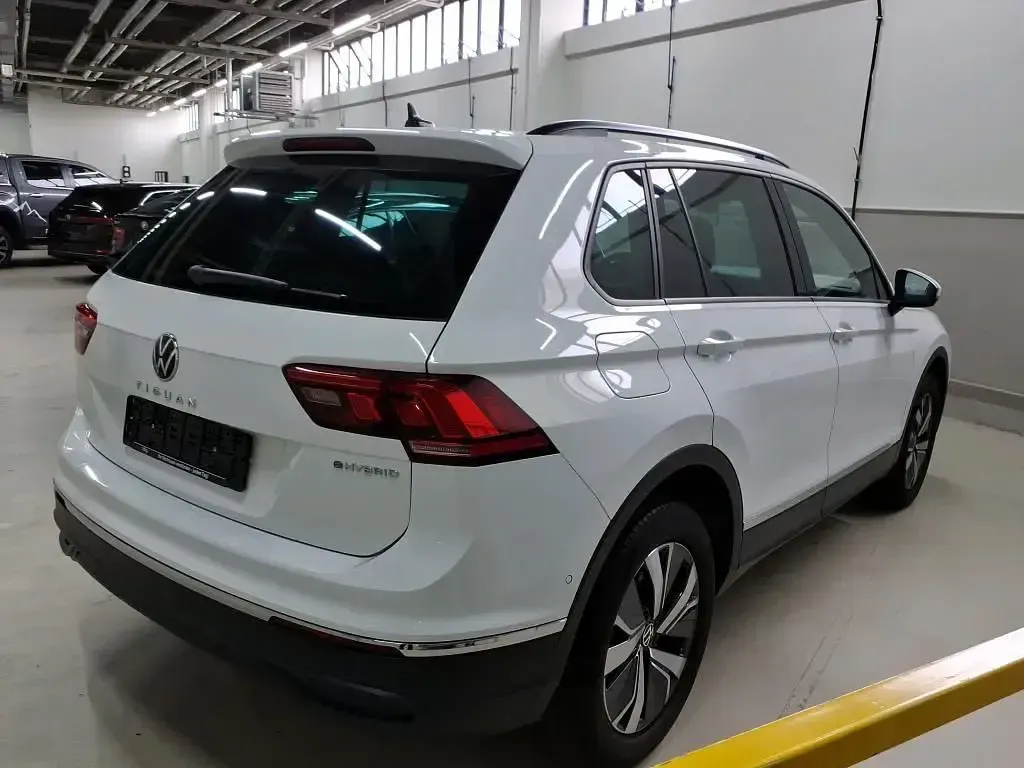 Gebraucht VW Tiguan Life 245 PS (180 kW) 2022 Weiß SUV