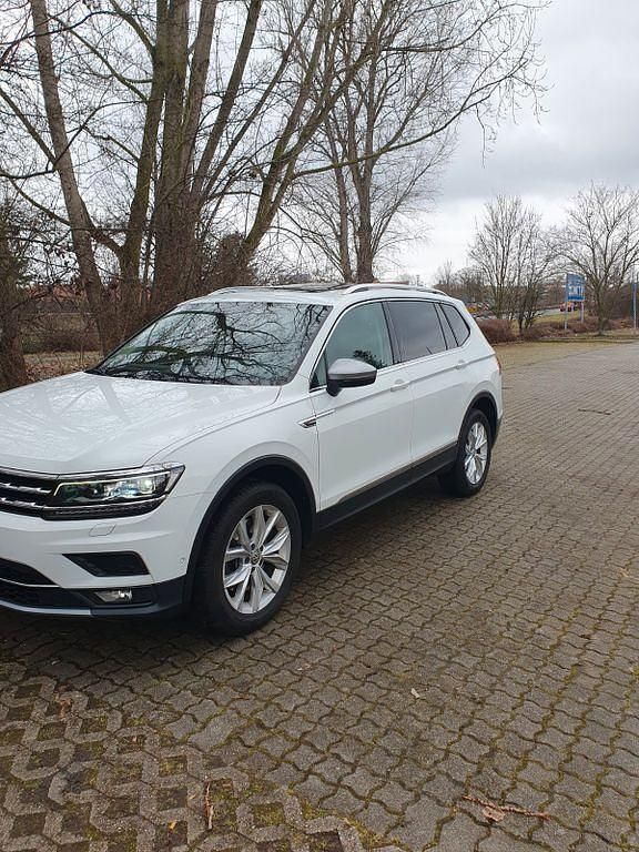 Weiß Gebraucht 2018 VW Tiguan Allspace SUV | 22.000 € (Superpreis) - Bild 1/4