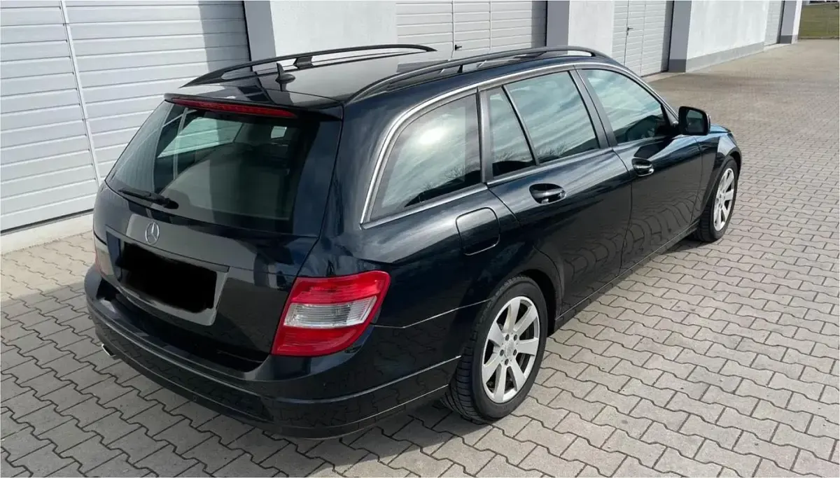 Gebraucht Mercedes C220 170 PS (125 kW) 2007 Schwarz Kombi