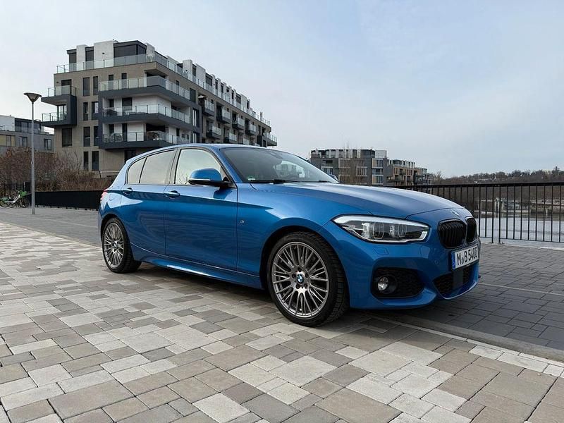 Gebraucht BMW 120 Shadowline 190 PS (139 kW) 2018 Blau Kleinwagen
