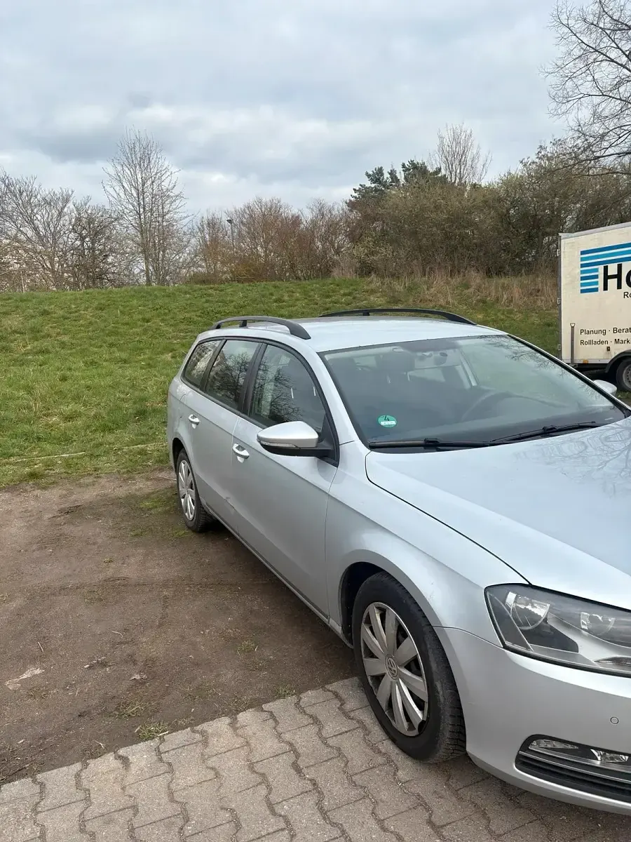 Używany VW Passat 140 KM (102 kW) 2013 Srebrny Kombi