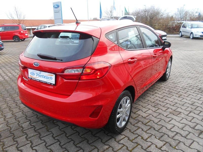 Gebraucht Ford Fiesta 75 PS (55 kW) 2021 Rot Kleinwagen