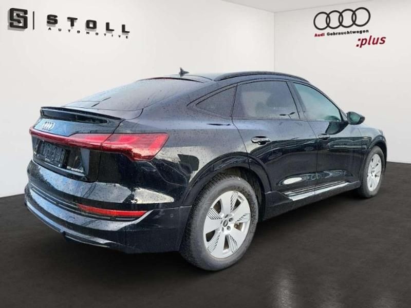 Gebraucht Audi e-tron S-Line 230 kW (313 PS) 2021 Brillantschwarz SUV