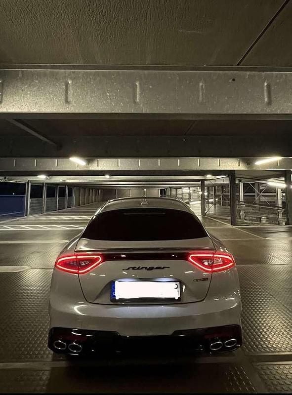 Andere farben Gebraucht 2018 Kia Stinger GT-Line Limousine | 26.900 € (Guter Preis) - Bild 1/4