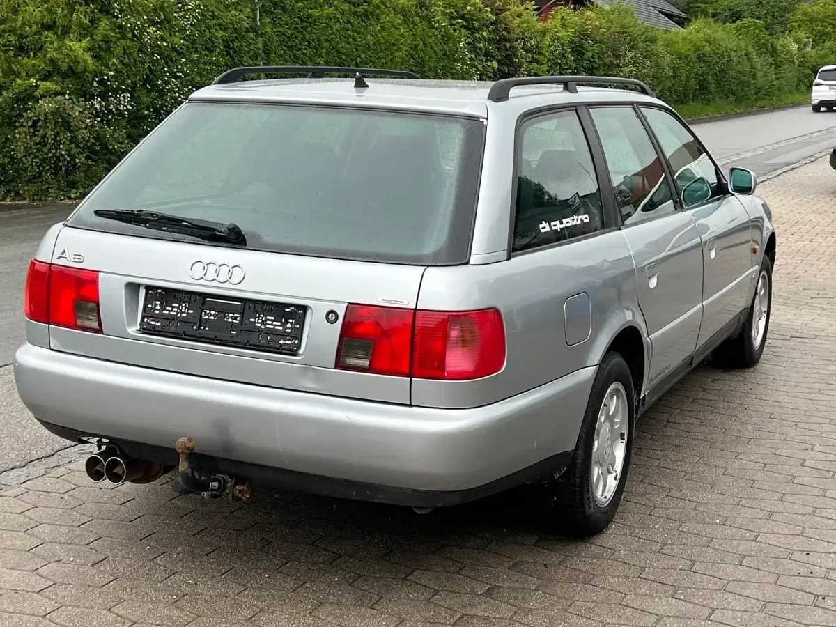 Gebraucht Audi 100 125 PS (91 kW) 1997 Silber Kombi