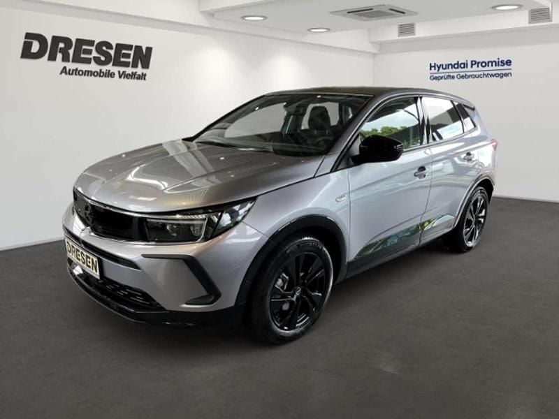 Silber grau Gebraucht 2024 Opel Grandland X GS Line SUV | 27.190 € (Guter Preis) - Bild 1/4