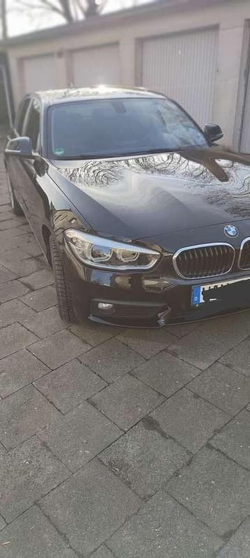 Gebraucht BMW 118 Advantage 136 PS (100 kW) 2015 Schwarz Kleinwagen