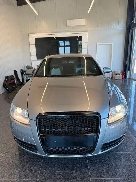 Gebraucht Audi A6 Comfort 179 PS (131 kW) 2006 Grau Limousine