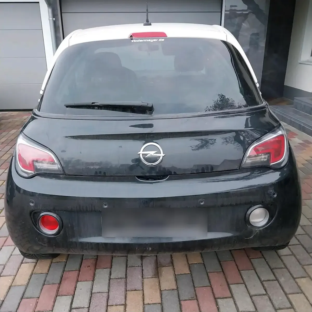 Gebraucht Opel Adam 87 PS (63 kW) 2015 Schwarz Kleinwagen