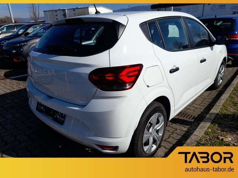 Gebraucht Dacia Sandero Essentiel 91 PS (66 kW) 2023 Weiss Kleinwagen