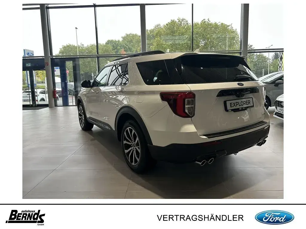 Gebraucht Ford Explorer ST-Line 457 PS (336 kW) 2025 Star white metallic SUV