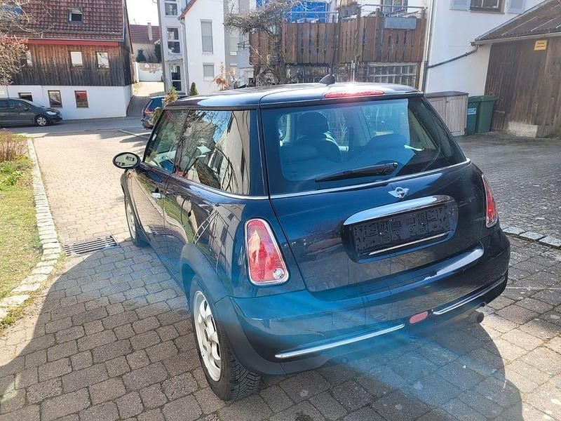 Gebraucht Mini ONE 90 PS (66 kW) 2005 Schwarz Kleinwagen