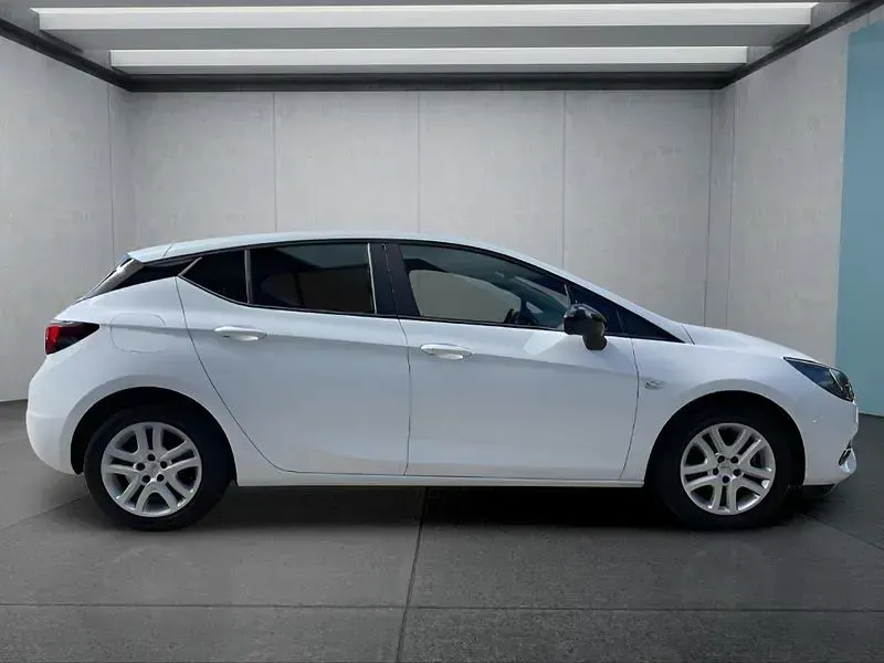 Occasion Opel Astra 122 ch (89 kW) 2021 Blanc Berline