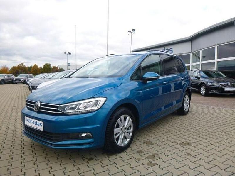 Andere Gebraucht 2020 VW Touran Comfortline Van / Kleinbus | 20.900 € (Fairer Preis) - Bild 1/4