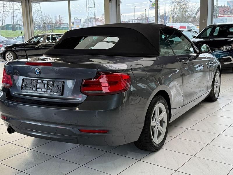 Gebraucht BMW 218 Advantage 136 PS (100 kW) 2017 Grau Cabrio