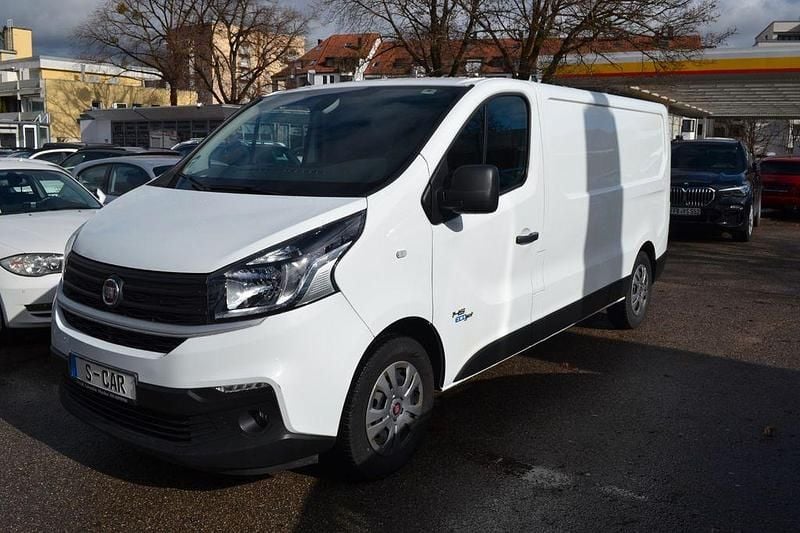 Gebraucht Fiat Talento 145 PS (106 kW) 2021 Weiß Van / Kleinbus