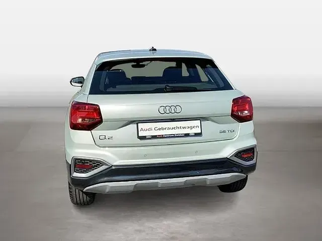 Gebraucht Audi Q2 Advanced Plus 150 PS (110 kW) 2024 Silber SUV