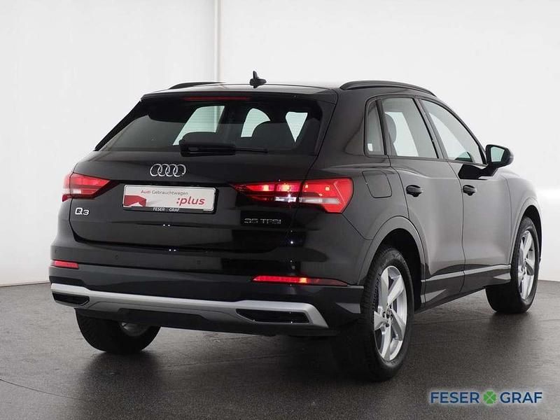 Gebraucht Audi Q3 Ambiente 150 PS (110 kW) 2025 Mythosschwarz metallic SUV