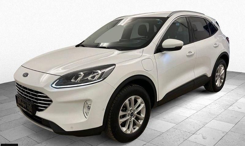 Gebraucht Ford Kuga Titanium 224 PS (164 kW) 2024 Weiß SUV
