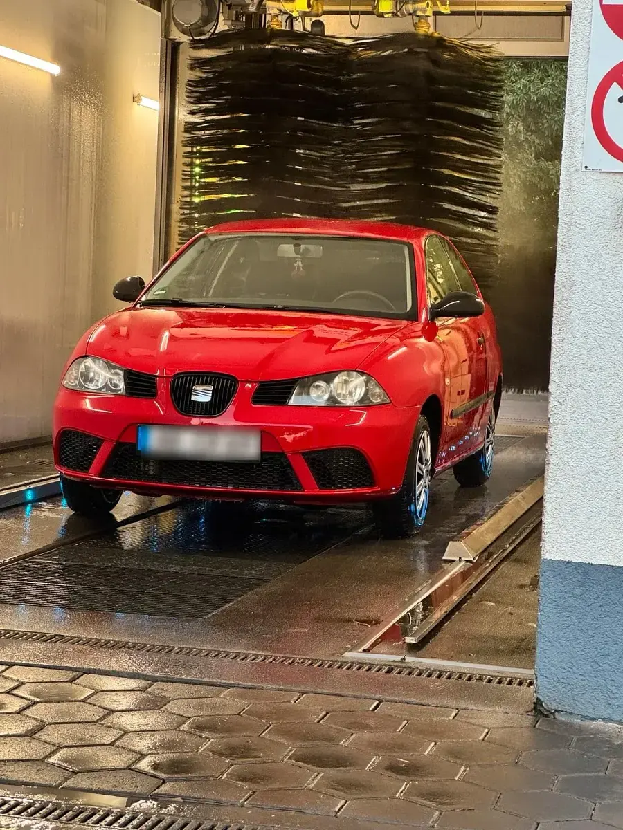 Gebraucht Seat Ibiza 60 PS (44 kW) 2008 Rot Kleinwagen