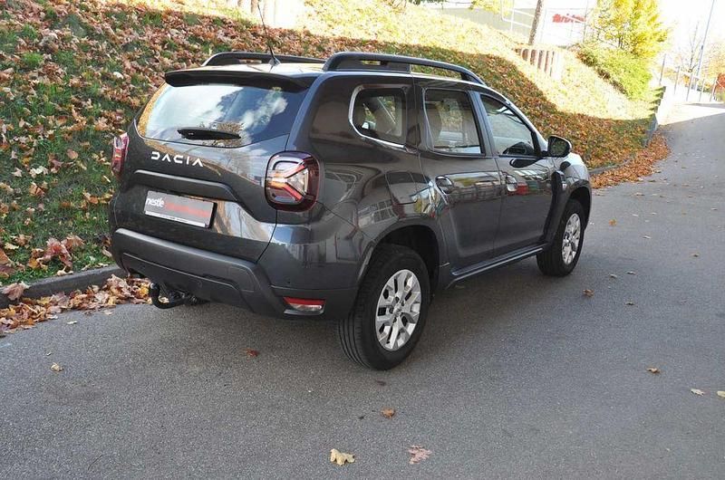 Gebraucht Dacia Duster Expression 114 PS (83 kW) 2023 Grau SUV