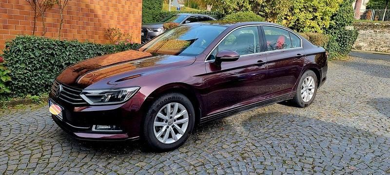 Gebraucht 2015 VW Passat Comfortline Limousine | 12.500 € (Guter Preis) - Bild 1/4