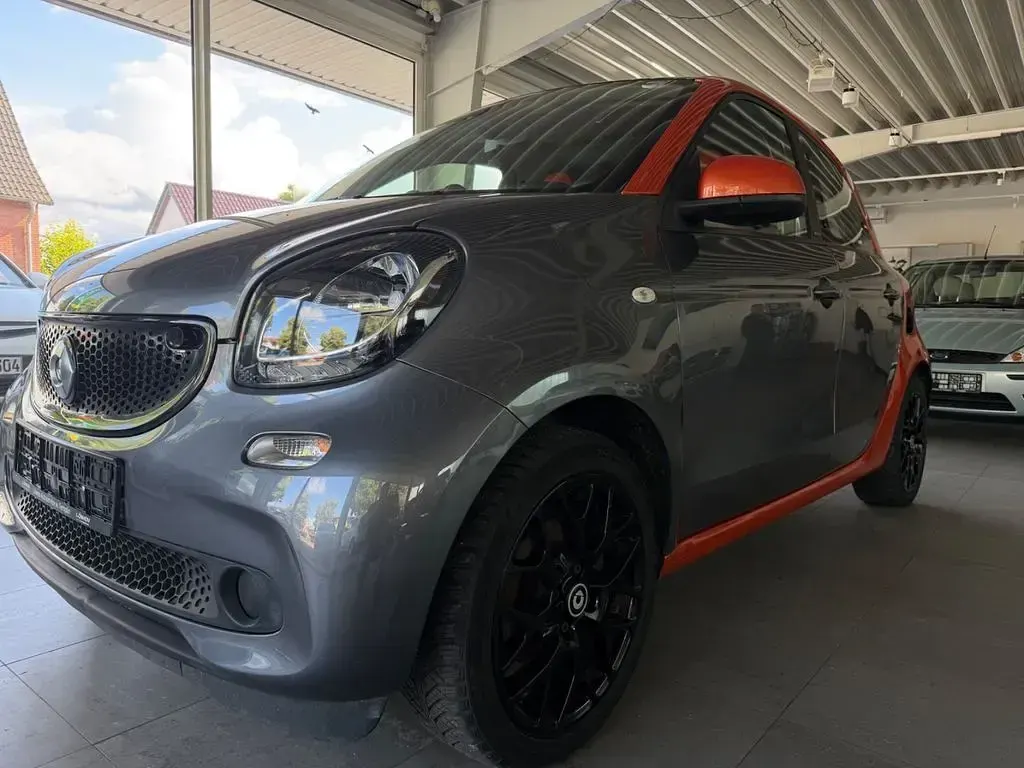 Gebraucht Smart ForFour 71 PS (52 kW) 2015 Grau Kleinwagen