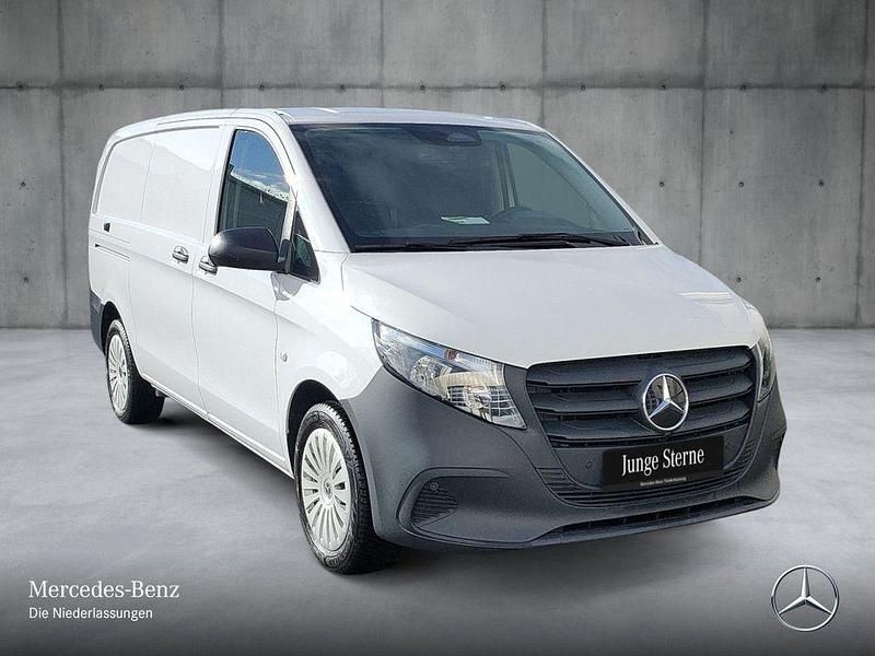 Second-hand Mercedes Vito 163 CP (119 kW) 2024 Alb Van