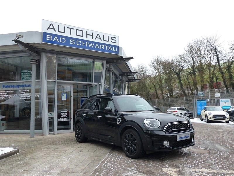 Schwarz Gebraucht 2018 Mini Cooper S Countryman SUV | 16.950 € (Fairer Preis) - Bild 1/4