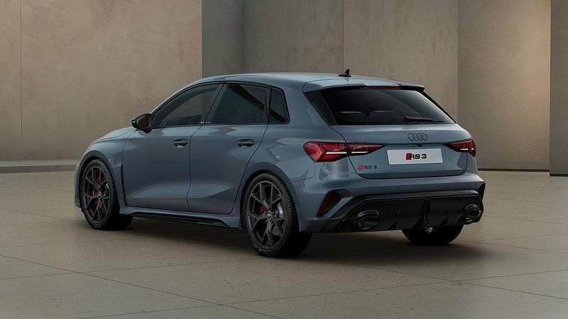 Usata Audi RS3 Sport 400 CV (294 kW) 2026 Grigio Berlina