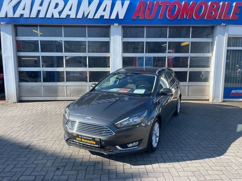 Grau Gebraucht 2016 Ford Focus Titanium Kombi | 6.999 € (Guter Preis) - Bild 1/4