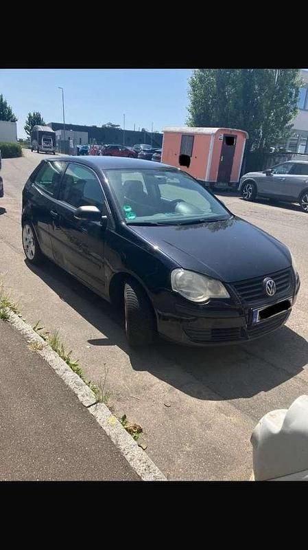 Schwarz Gebraucht 2005 VW Polo Limousine | 1.000 € (Superpreis) - Bild 1/4