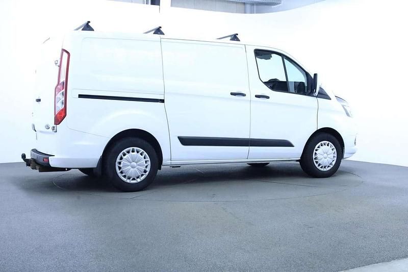 Gebraucht Ford Transit Custom Trend 131 PS (96 kW) 2021 Frozen white Van / Kleinbus