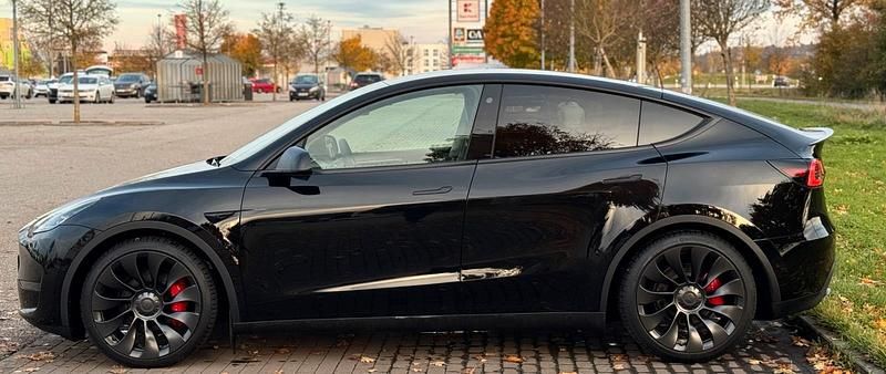 Gebraucht Tesla Model Y Performance 392 kW (534 PS) 2022 Schwarz SUV