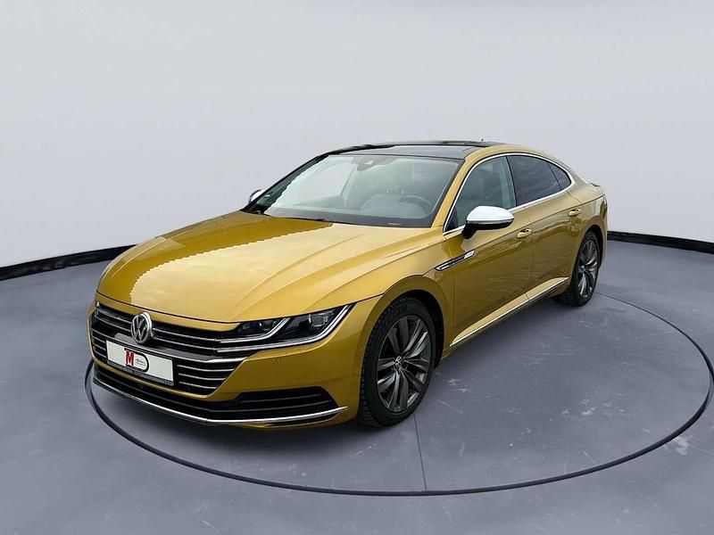 Gebraucht VW Arteon Elegance 239 PS (175 kW) 2017 Kurkumagelb metallic Kleinwagen