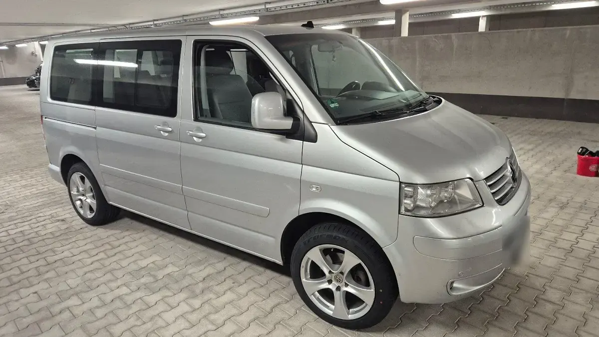 Gebraucht VW Multivan Highline 174 PS (127 kW) 2005 Silber Van / Kleinbus