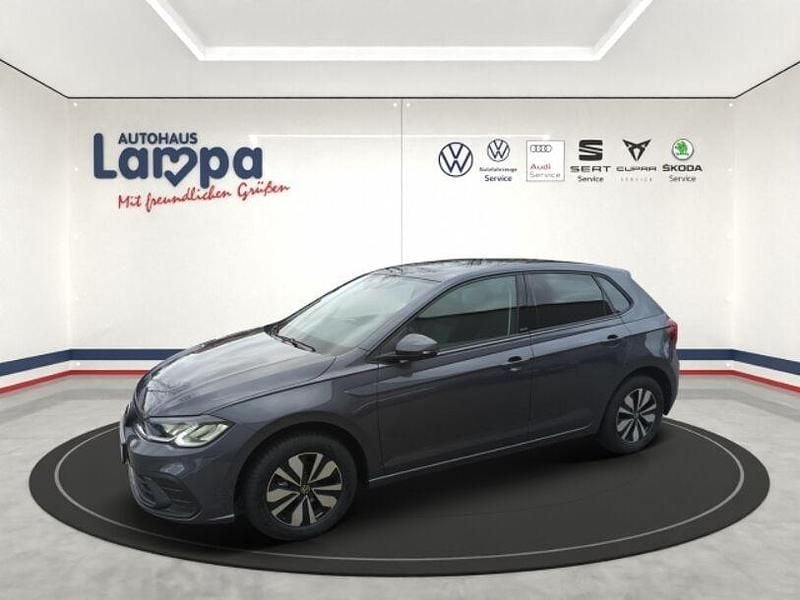 Grau Gebraucht 2024 VW Polo IQ Drive Limousine | 19.890 € (Fairer Preis) - Bild 1/4