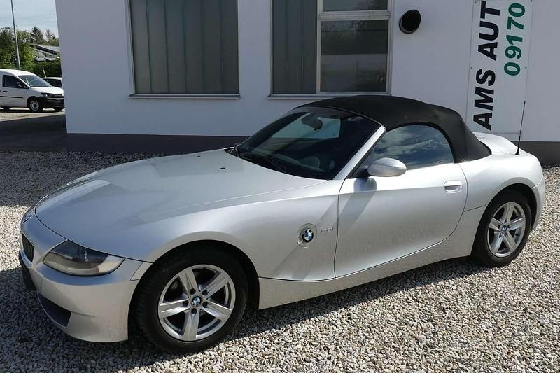 Titansilber Gebraucht 2008 BMW Z4 Cabrio | 10.380 € (Guter Preis) - Bild 1/4
