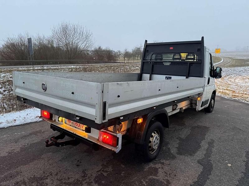 Gebraucht Fiat Ducato 120 PS (88 kW) 2009 Weiss Van