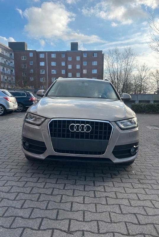 Gebraucht Audi Q3 140 PS (102 kW) 2013 Gelb SUV