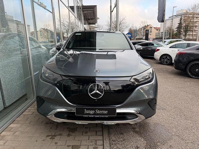 Gebraucht Mercedes EQE300 Electric Art 180 kW (245 PS) 2024 Lack selenitgrau SUV