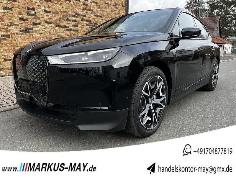 Gebraucht BMW iX Performance 384 kW (523 PS) 2022 Schwarz SUV