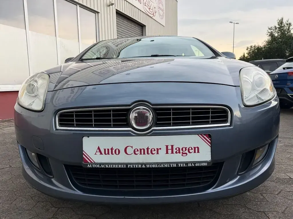 Gebraucht Fiat Bravo Dynamic 90 PS (66 kW) 2007 Grau Kleinwagen