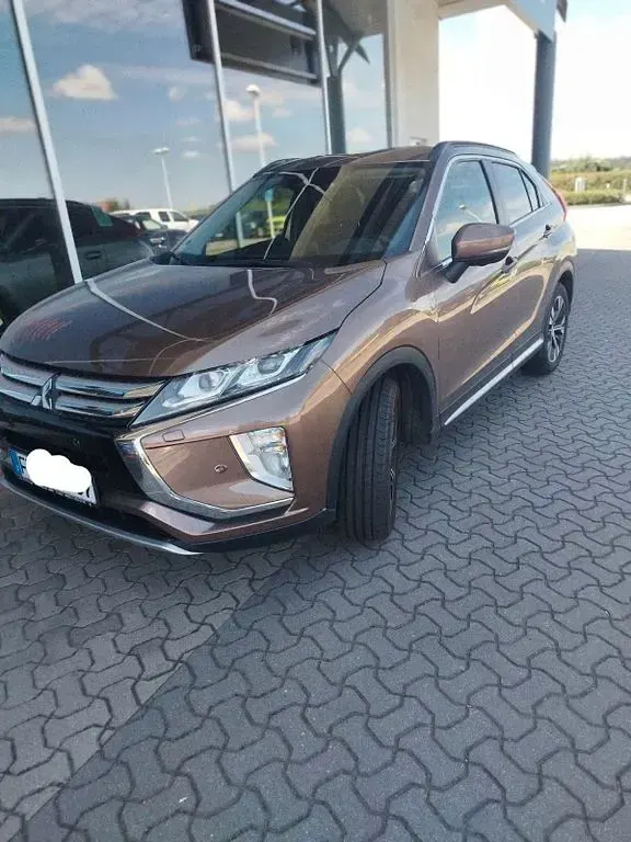 Gebraucht Mitsubishi Eclipse Cross Active 163 PS (119 kW) 2019 SUV