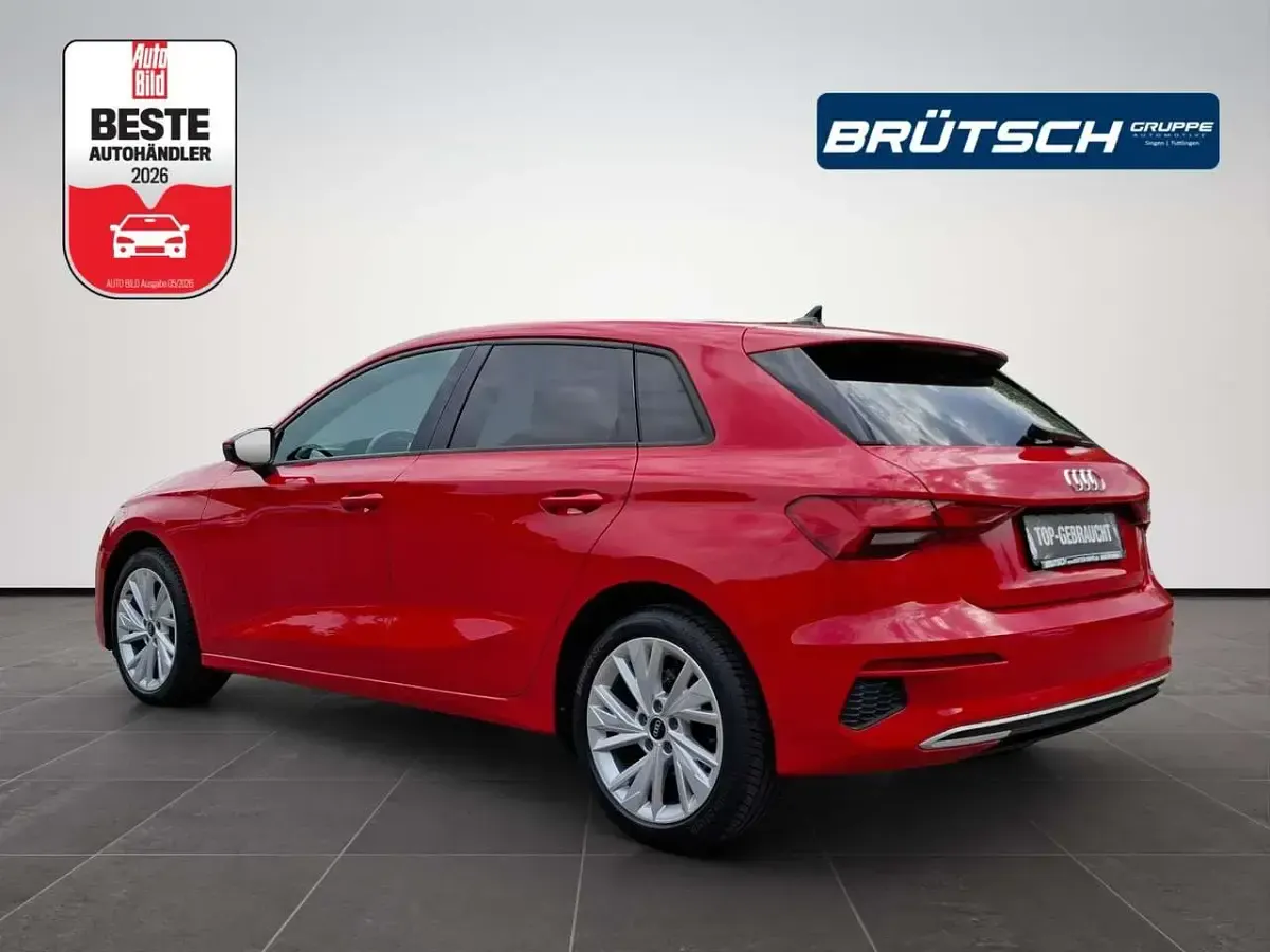 Gebraucht Audi A3 Advanced 110 PS (80 kW) 2021 Tangorot metallic Limousine